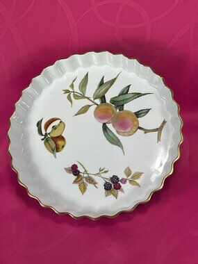 Royal Worcester Evesham colorful quiche dish